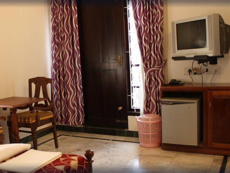 Kochi Hotel White Rose מראה חיצוני תמונה