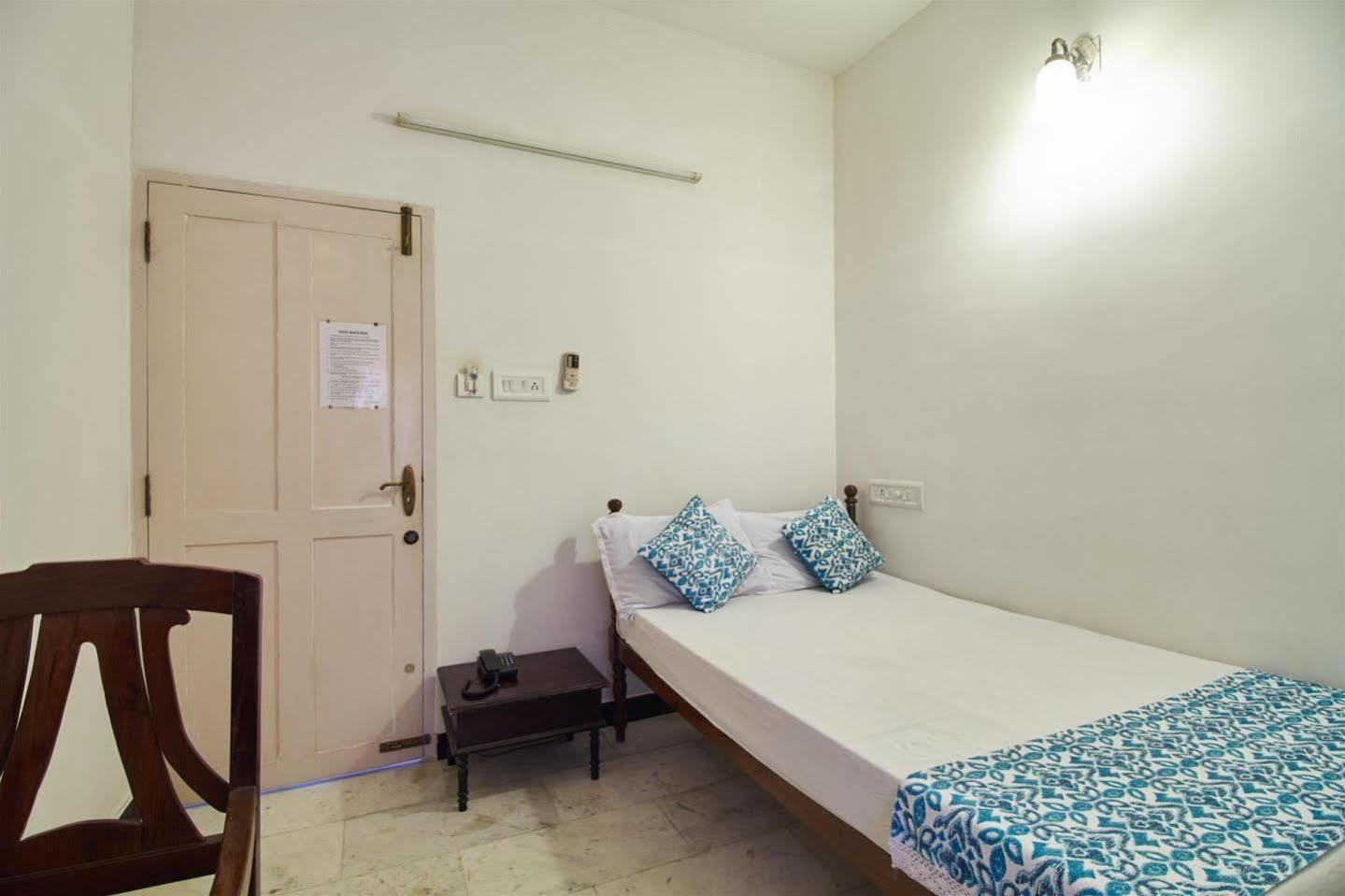 Kochi Hotel White Rose מראה חיצוני תמונה
