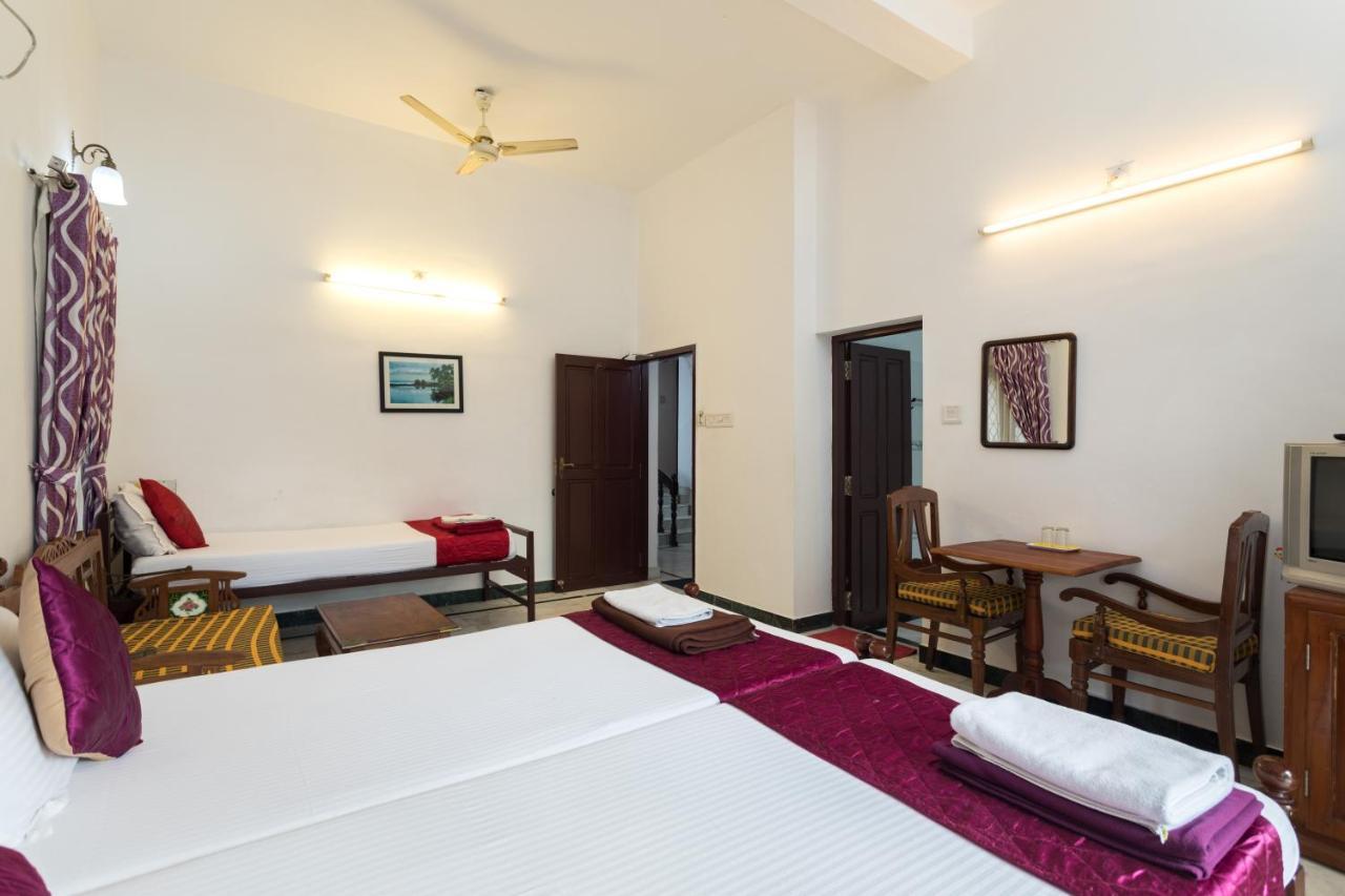 Kochi Hotel White Rose מראה חיצוני תמונה